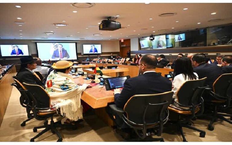 Consejo Político del ALBA-TCP acuerda defender independencia de sus países