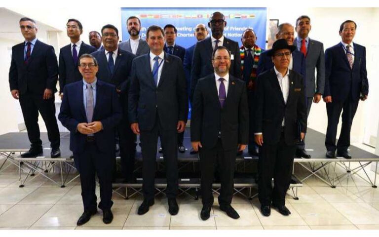 Delegación de Nicaragua continúa reforzando lazos históricos de amistad con Pueblos Hermanos