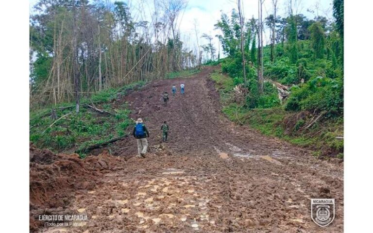 Sexto Comando Militar brinda acompañamiento a funcionarios del Marena 