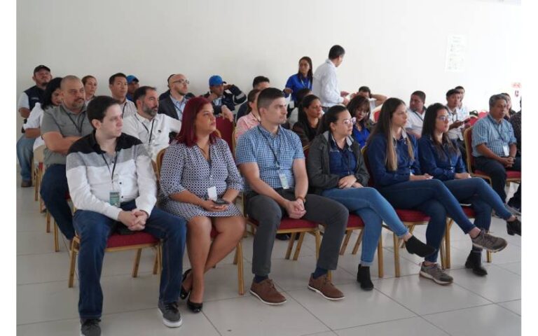 IPSA efectúa taller regional para la vigilancia del gusano barrenador del ganado