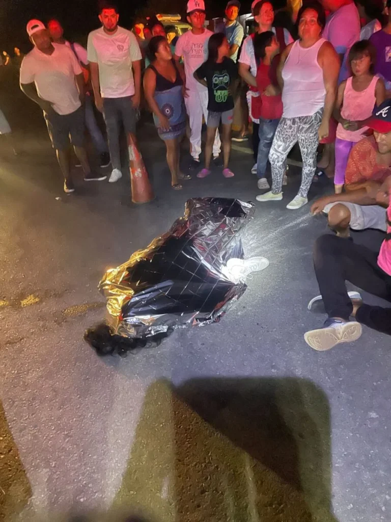 El accidente ocurrió cerca de la rotonda en el municipio de Cárdenas, ubicado en el departamento de Rivas, donde Muñoz intentaba cruzar la calle.