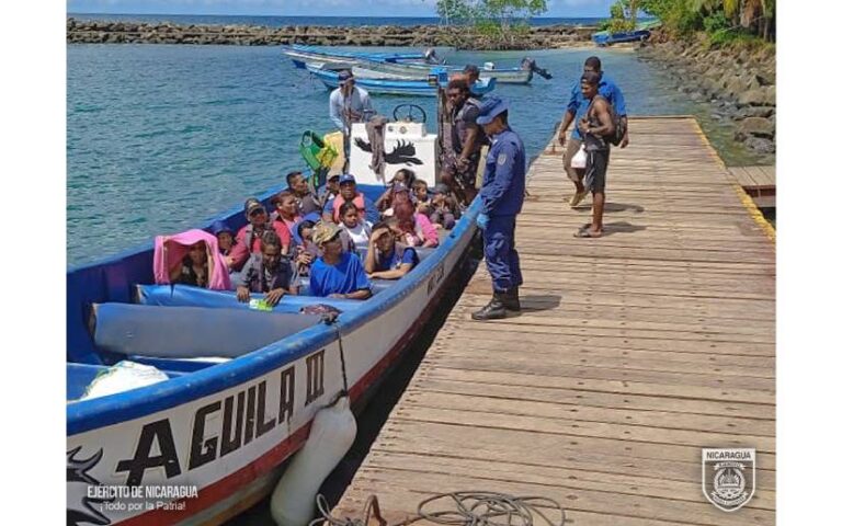 Fuerza Naval brindó protección e inspección a embarcaciones y flota pesquera industrial