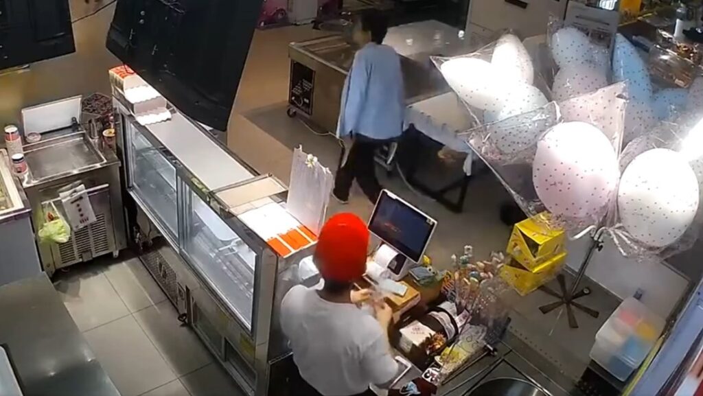 Un hombre apuñala a 18 personas en un supermercado en China