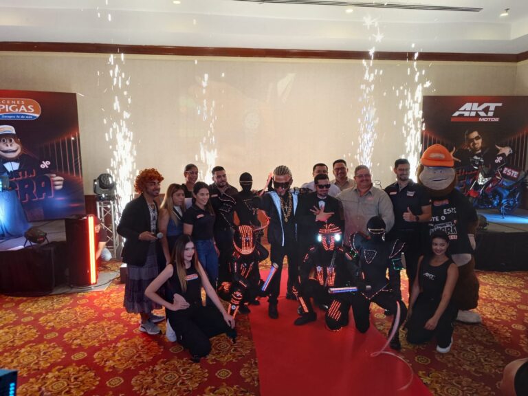 Almacenes Tropigas se viste de Etiqueta Negra