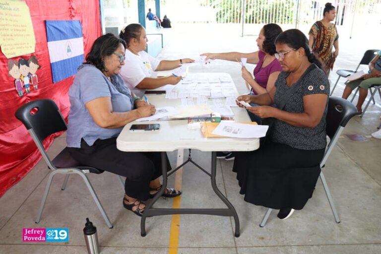 Avanza la matrícula en el colegio Melania Morales
