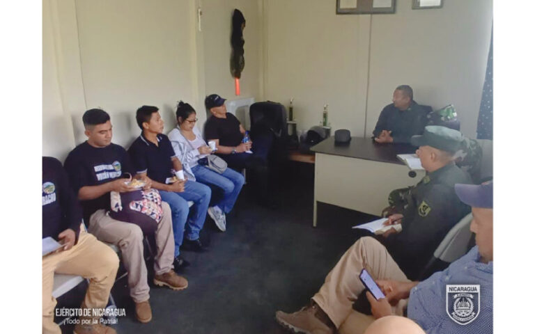 Cuarto Comando Militar Regional participa en reunión con productores de Carazo, Masaya y Granada