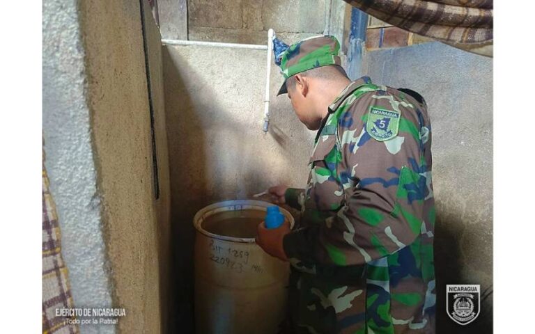 Quinto Comando Militar Regional en jornada de abatización y fumigación en Chontales