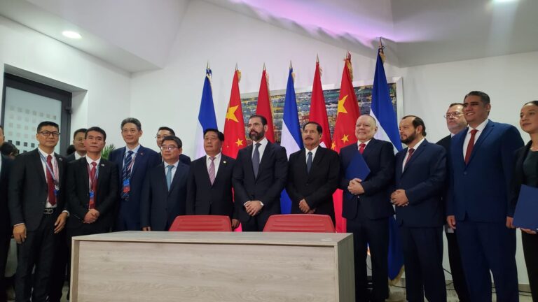 Nicaragua firma 7 acuerdos con empresas chinas