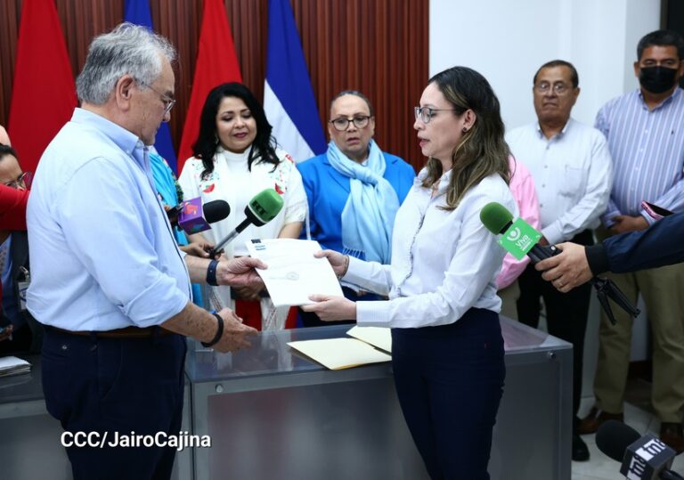 Reforma a la Constitución afianza los derechos del pueblo