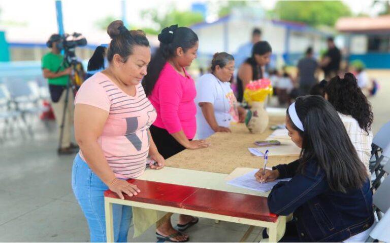 Matrícula Escolar en Nicaragua: Un éxito con 100.1% de estudiantes inscritos para el 2025