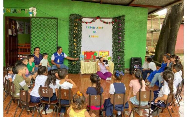 Mifamilia garantiza atención integral a más de 11,000 niños y niñas en CDI nivel nacional