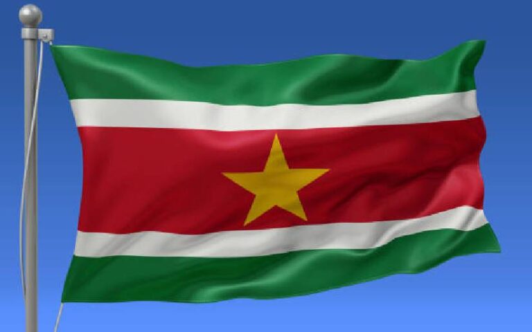 Saludamos a la República de Surinam por conmemorar 49 años de su Independencia