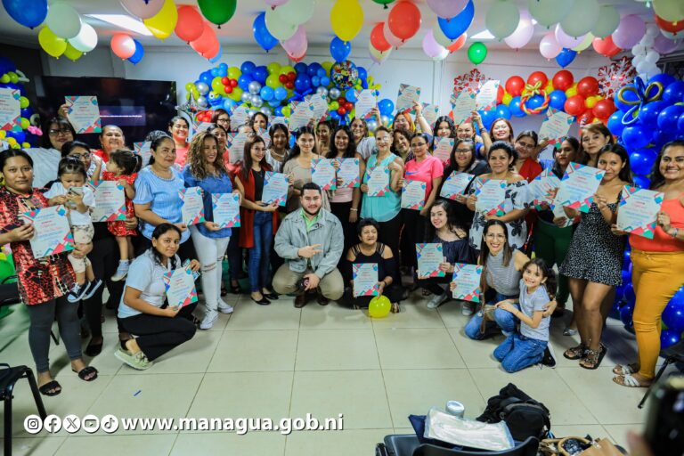 Certifican a protagonistas del Curso de GloboArte