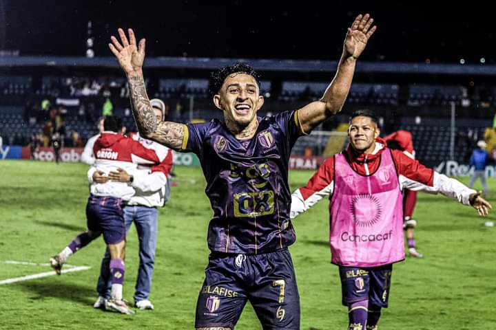 Real Estelí obra el milagro  y avanza a la final de la Copa Centroamericana