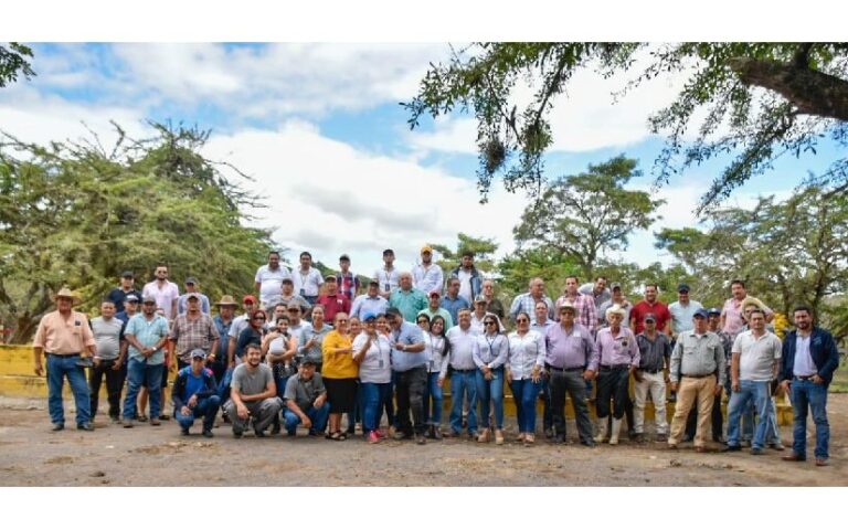 IPSA en encuentros con ganaderos en Chontales