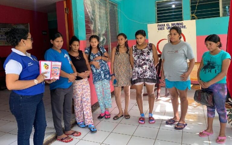 MIFAMILIA desarrolla Plan Especial de Acompañamiento Familiar en Barrios y Comunidades 