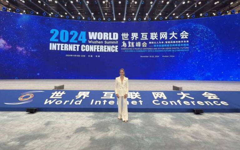 Telcor presente en la 11va Cumbre de la Conferencia Mundial del Internet en China
