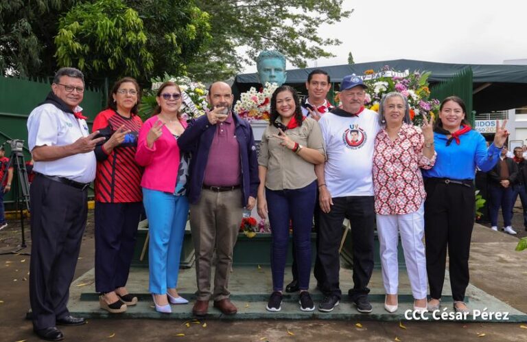 Conmemoran el paso a otro plano de vida de Casimiro Sotelo