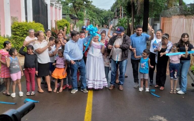 La Curva con mejores calles