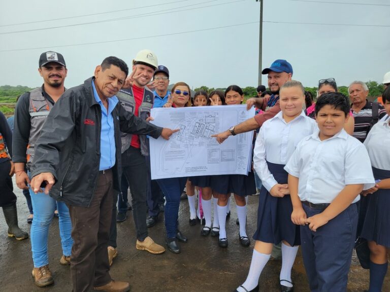 Inicia construcción de un centro educativo en Villa Jerusalén