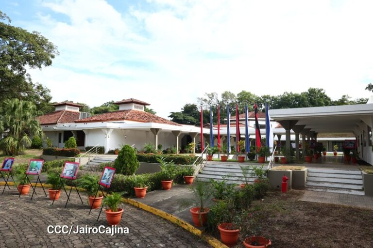 Inicia construcción del Centro Nacional Oncológico