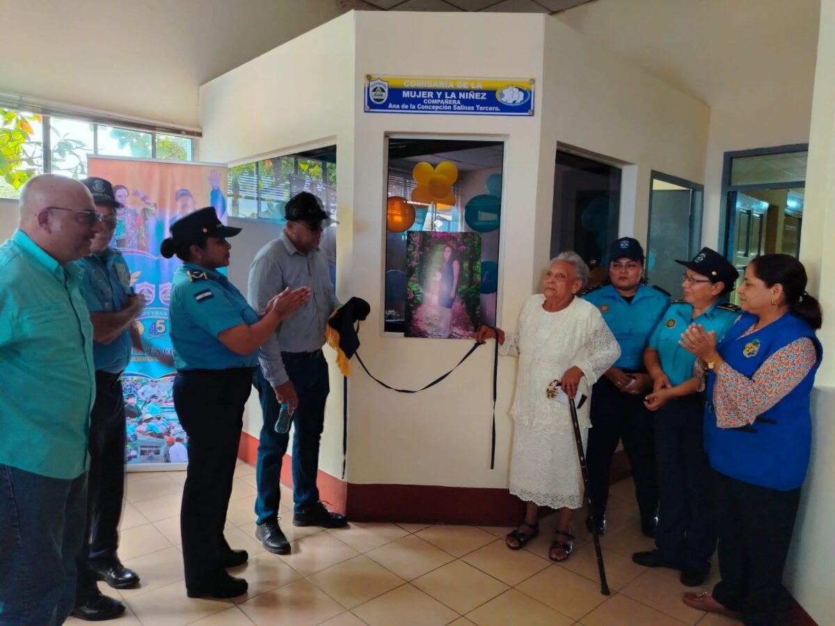 En la comarca Cosigüina, municipio El Viejo, Chinandega, la Policía Nacional inauguró una Comisaría de la Mujer.
