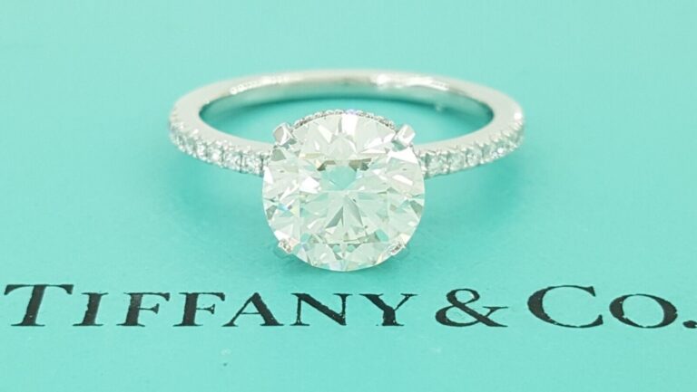 Exnovio gana juicio por un anillo de compromiso