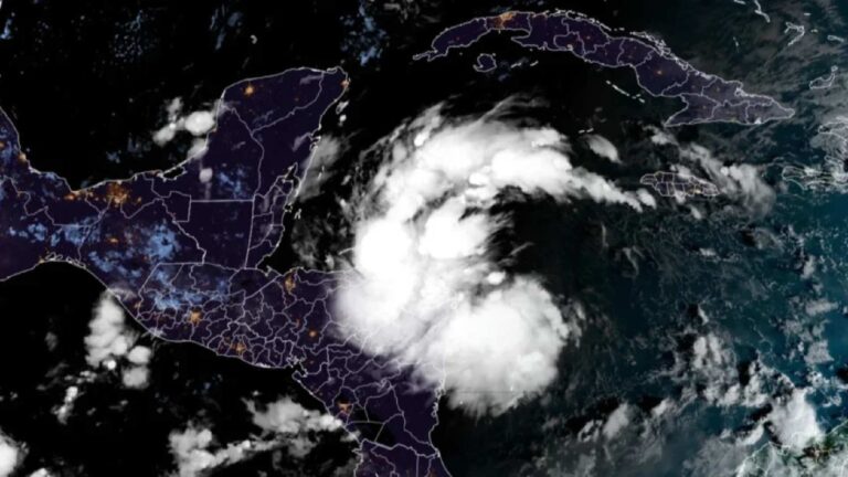 Nicaragua bajo lluvias por tormenta tropical Sara