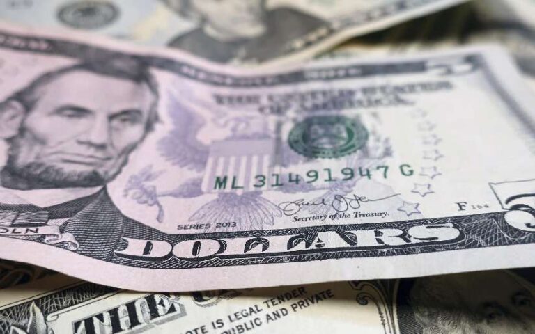 BCN: Tasa de deslizamiento de tipo de cambio del Córdoba al Dólar continuará en cero por ciento anual para el 2025