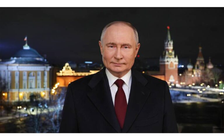“Rusia logró responder a los desafíos más difíciles”: Putin se dirige a la ciudadanía con motivo del Año Nuevo