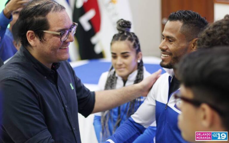 Abanderan a Selección Nacional para Mundial de Artes Marciales Mixtas