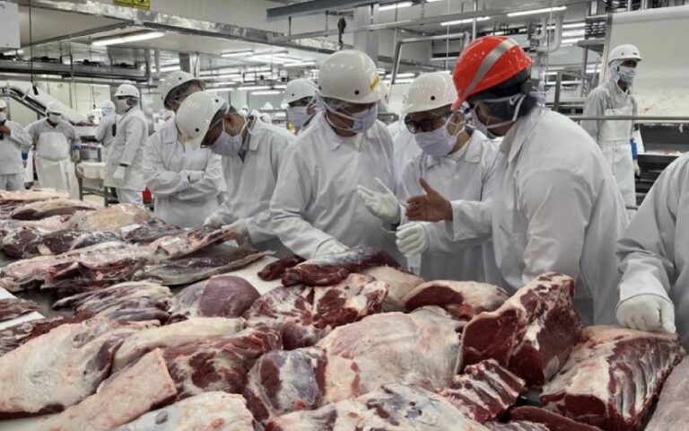 Fortalecemos exportaciones de carne bovina hacia la República Popular de China