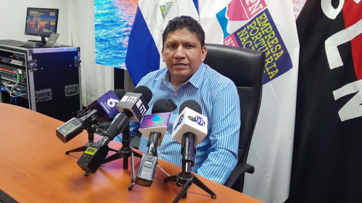 Terminales Marítimas del país reciben 12 buques internacionales