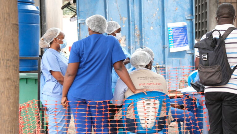 La OMS reporta 31 muertos por extraña enfermedad en RDC