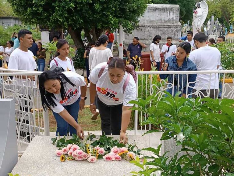 Juventud rinden homenaje al Apóstol de la Unidad Sandinista
