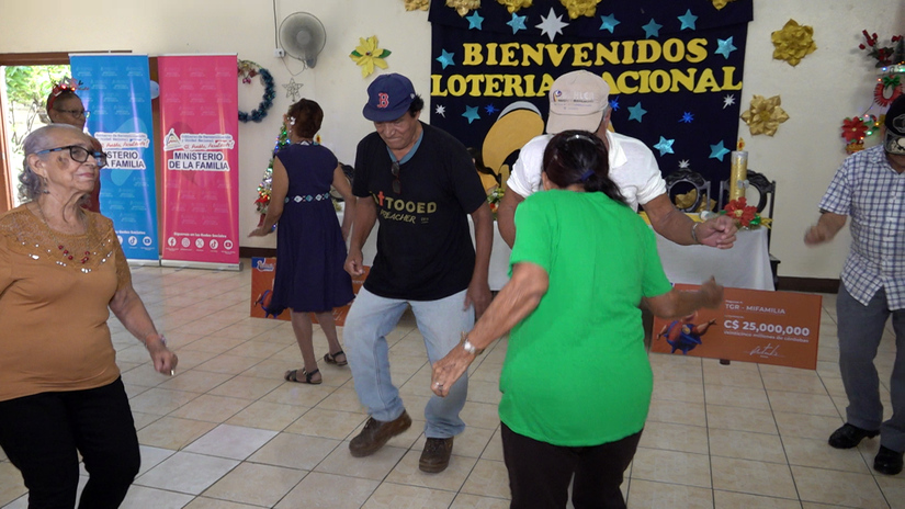 Lotería Nacional entrega aporte extraordinario para apoyo de Deportistas y Programas Sociales