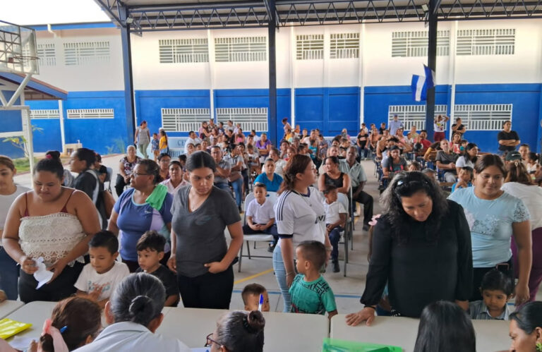 Entregan Bono Presidencial Escolar en el Barrilete de Colores