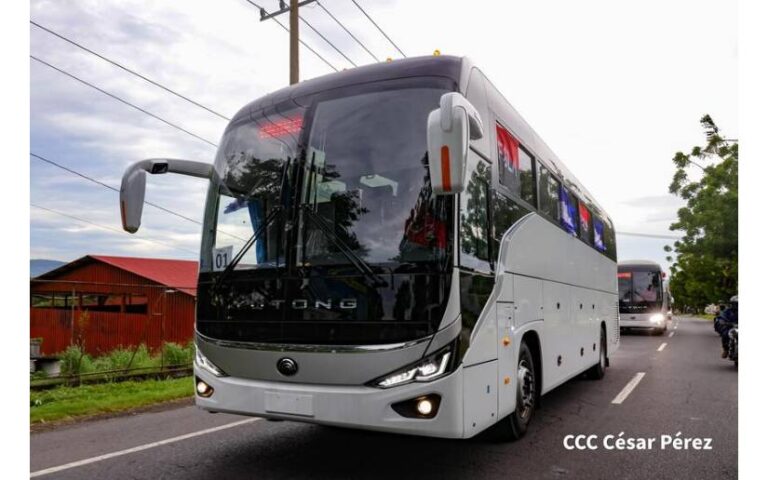 Llegan a Nicaragua 110 buses de China