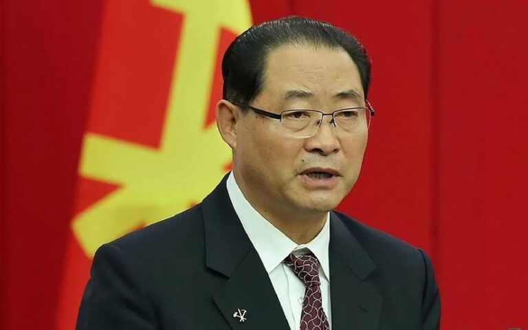 Mensaje al Compañero Pak Thae Song por su Nombramiento como Primer Ministro del Gabinete de RPDC