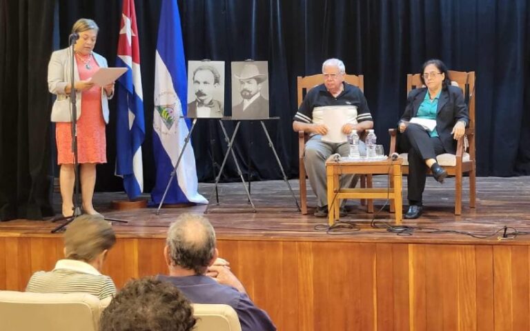 Embajada de Nicaragua en Cuba rindió homenaje a Rubén Darío