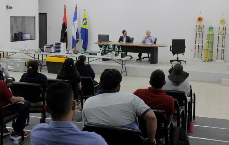 JICA dona equipos de laboratorio y oficina para fortalecer el muestreo de ENEL