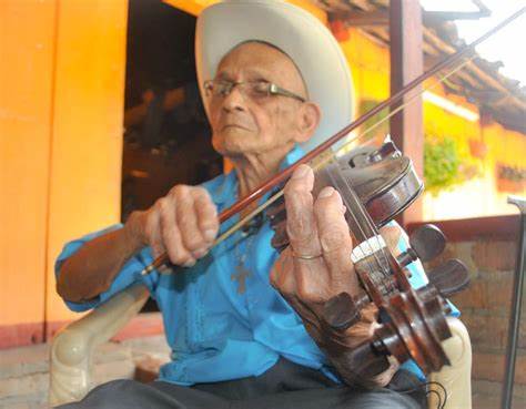 José Adán Hernández Rocha, compositor de El Grito del Bolo