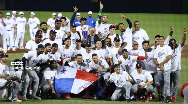 Rosario felicita a Selecciones de Panamá y Nicaragua