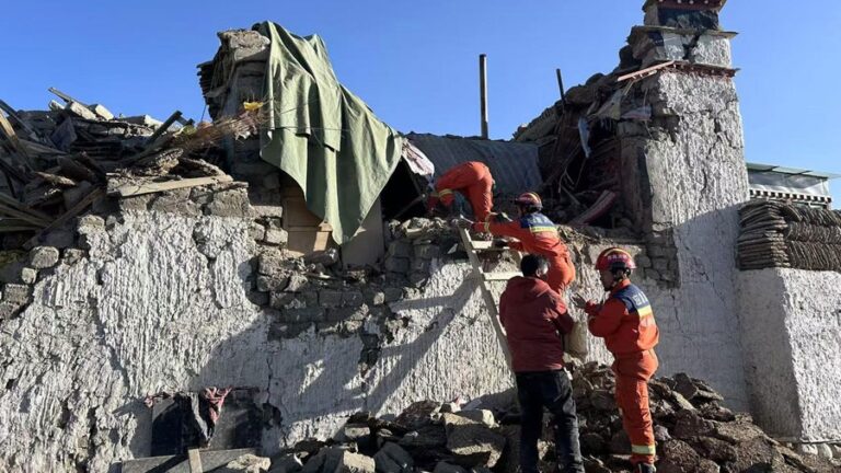 Registran más de 660 réplicas en China tras el Terremoto
