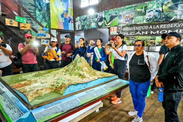 Volcán Tour “Jóvenes al Límite”: Juventud Sandinista celebra Día Mundial de la Educación Ambiental