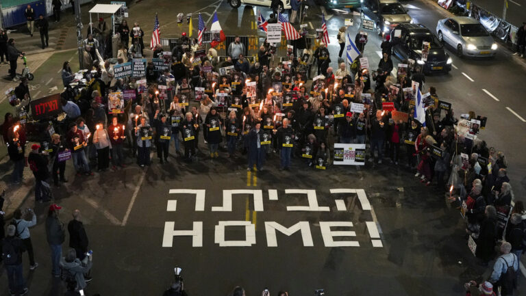 Primeros rehenes serán liberados el domingo