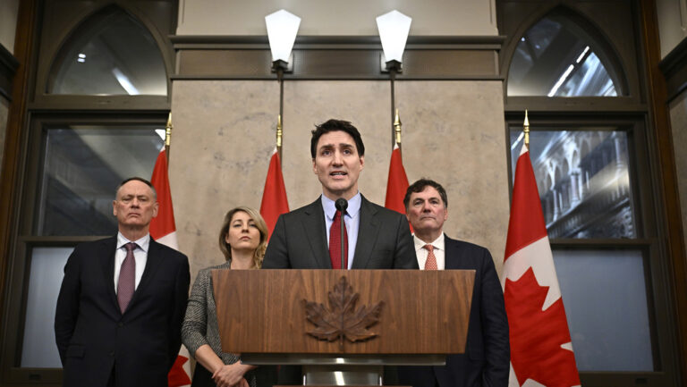 Canadá responderá a EEUU de la misma manera en la imposición de aranceles