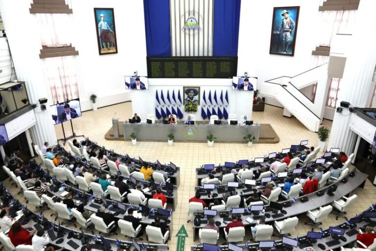 Amplían cobertura de la garantía de depósitos en los bancos