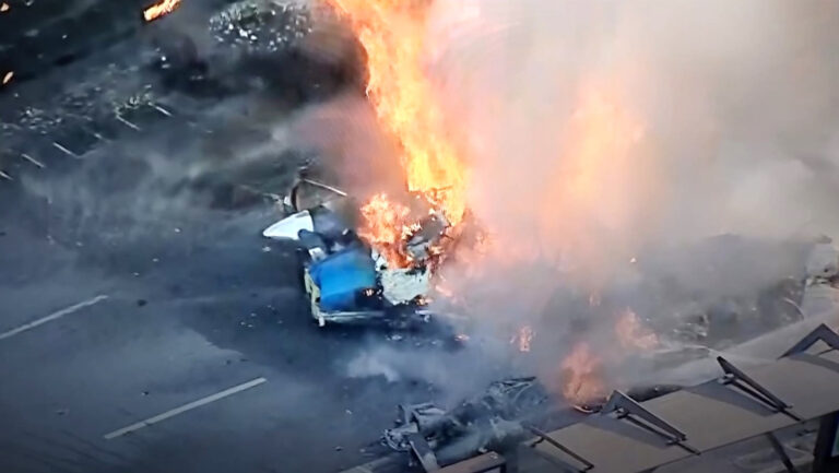 Se reporta dos muertos al estrellarse avioneta en Brasil