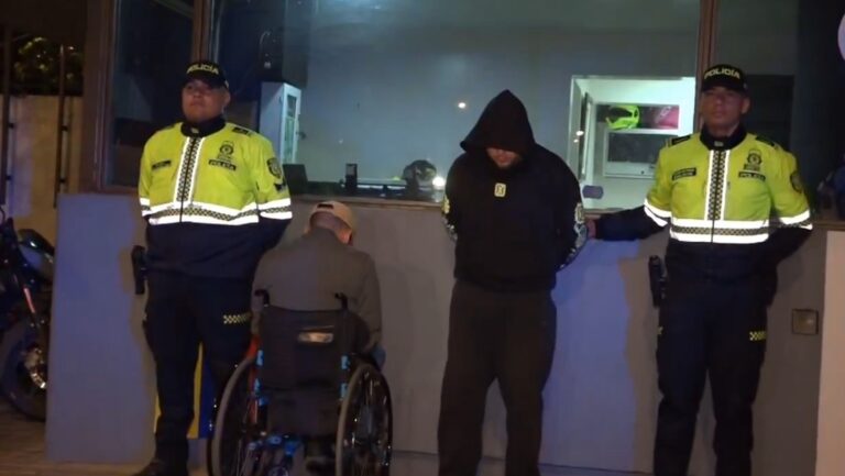 En Colombia detienen a ladrón en silla de ruedas